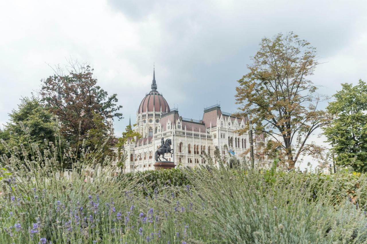 Atlanta Apartment Is In The Heart Of Budapest Esterno foto